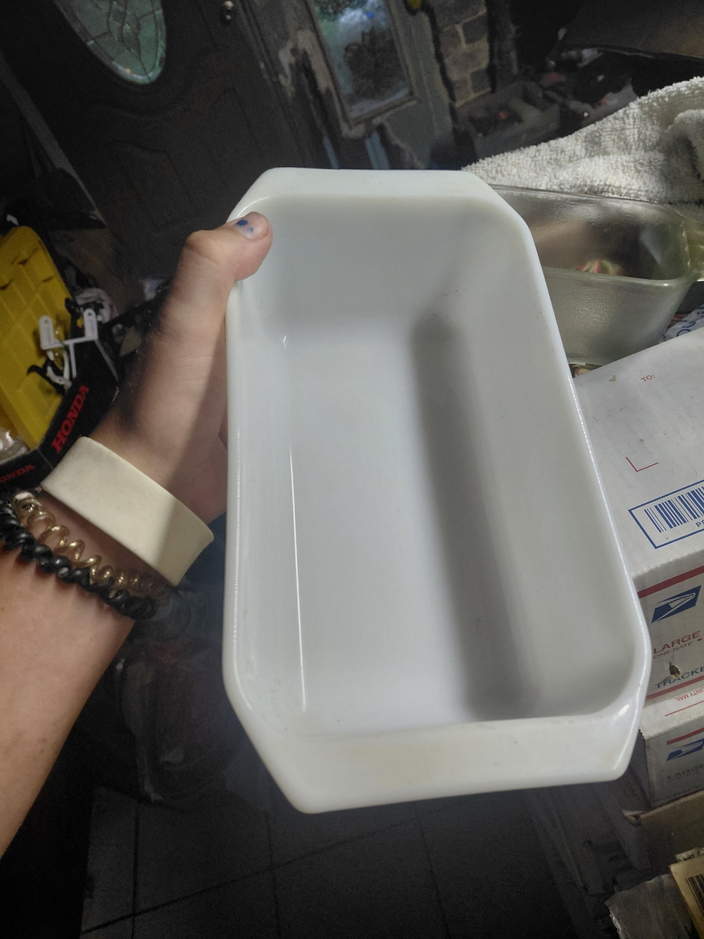 vintage Pyrex White Milk Glass Loaf Pan (commonly model #213 or #215).10"x5"